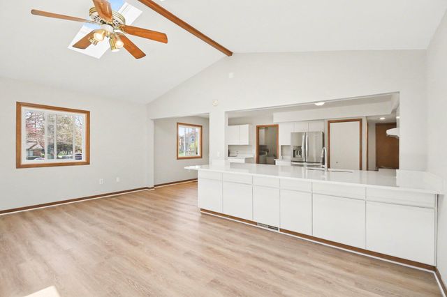 5116 Cardinal Drive, City Of Troy, MI 48098