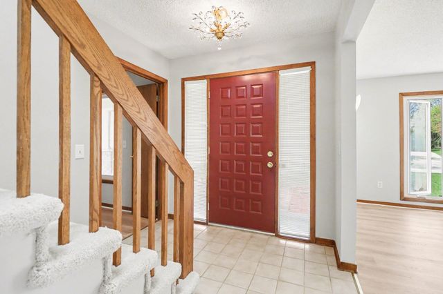5116 Cardinal Drive, City Of Troy, MI 48098