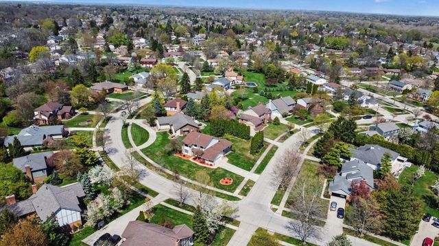 5116 Cardinal Drive, City Of Troy, MI 48098