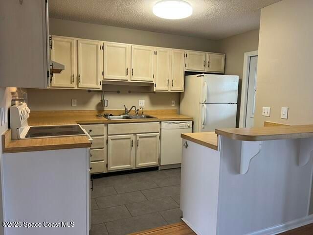 1514 Manor Drive NE, Palm Bay, FL 32905