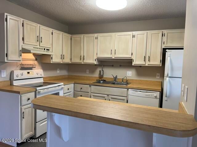 1514 Manor Drive NE, Palm Bay, FL 32905
