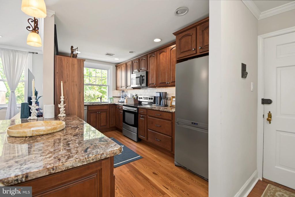 500 E LANCASTER AVE ##112, WAYNE, PA 19087 — photo 4