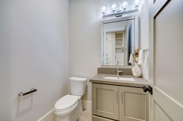 1322 Caywood Lane, Houston, TX 77055