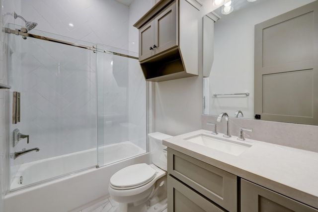 1322 Caywood Lane, Houston, TX 77055