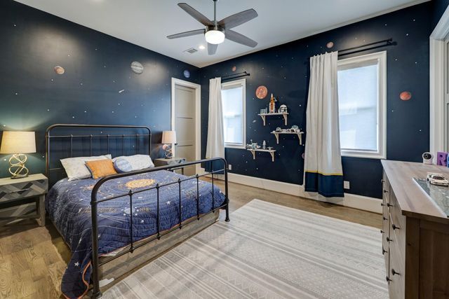 1322 Caywood Lane, Houston, TX 77055