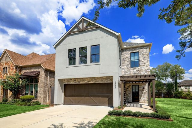 1322 Caywood Lane, Houston, TX 77055