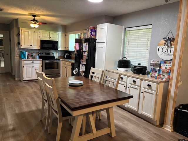 13888 C R 220, Tyler, TX 75707