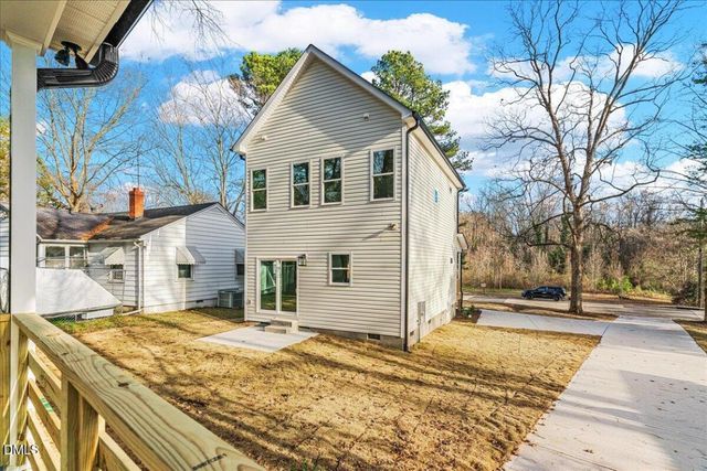 1917 Essex Road B, Durham, NC 27704