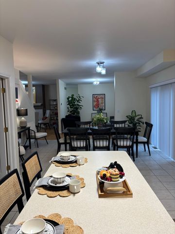 2119 Cattail Circle, Rochester Hills, MI 48309