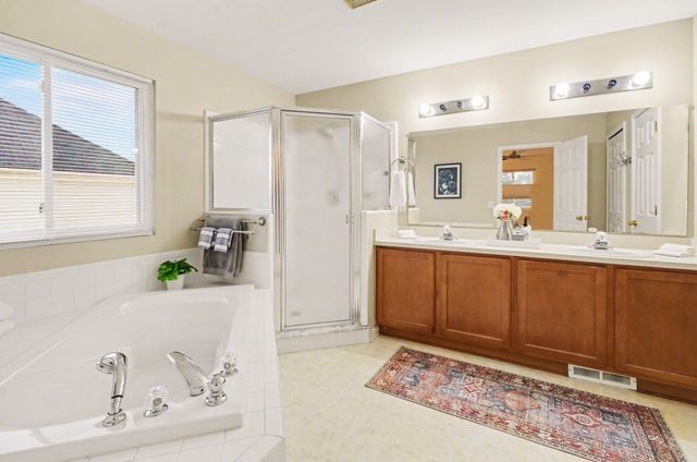 2119 Cattail Circle, Rochester Hills, MI 48309