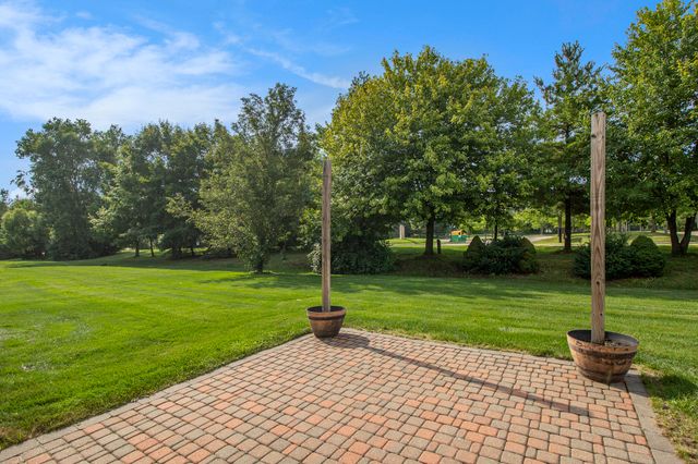 2119 Cattail Circle, Rochester Hills, MI 48309