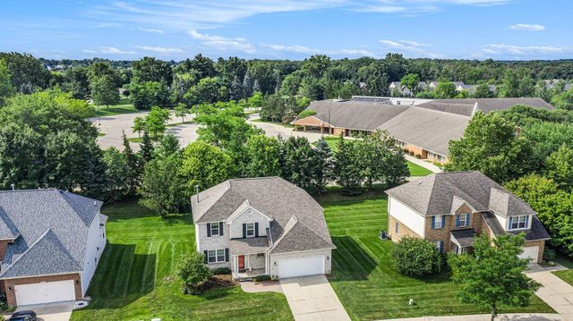 2119 Cattail Circle, Rochester Hills, MI 48309
