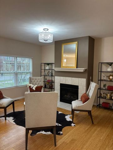 2119 Cattail Circle, Rochester Hills, MI 48309