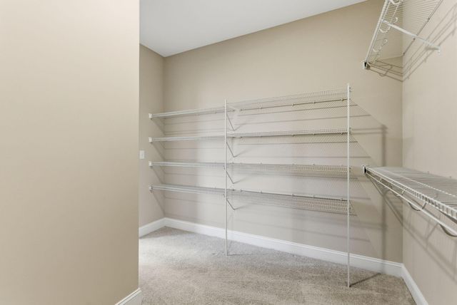 257 Ikebana Drive, Georgetown, KY 40324