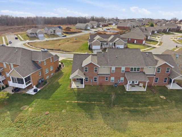 257 Ikebana Drive, Georgetown, KY 40324