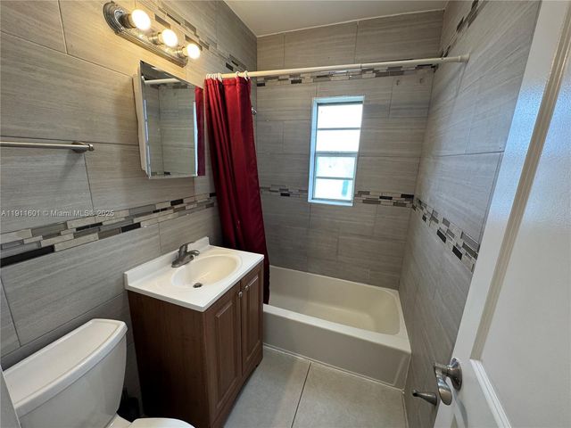 1711 Fillmore St 506, Hollywood, FL 33020