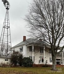 526 W Houstonville Road W 2, Hamptonville, NC 27020