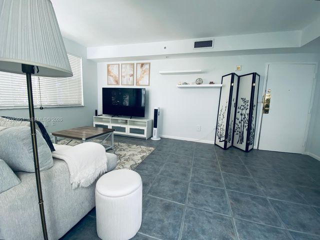 1550 Drexel Ave 202, Miami Beach, FL 33139
