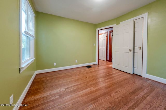 4819 Cliff Ave, Louisville, KY 40215