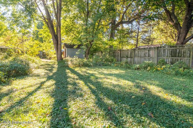 4819 Cliff Ave, Louisville, KY 40215