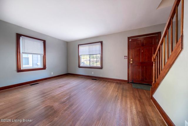 4819 Cliff Ave, Louisville, KY 40215