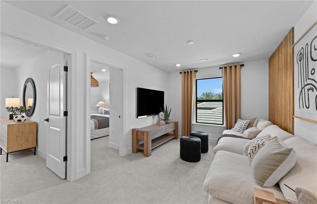 10137 Seaside WAY, Bonita Springs, FL 34135