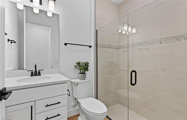 10137 Seaside WAY, Bonita Springs, FL 34135