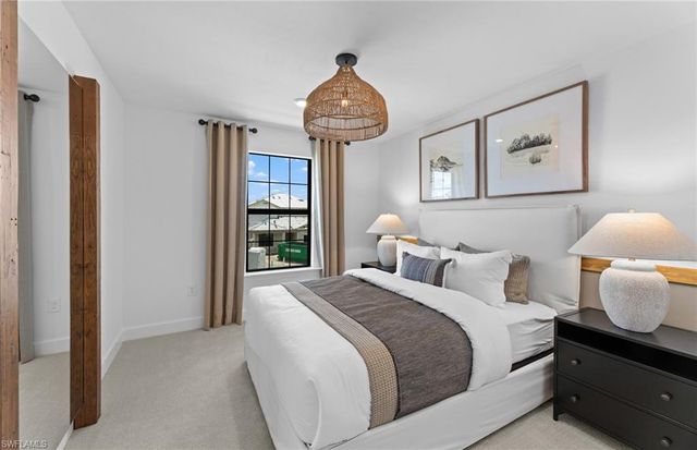 10137 Seaside WAY, Bonita Springs, FL 34135