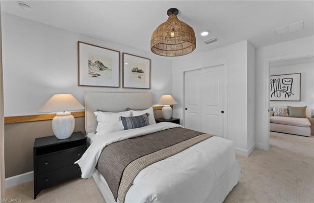 10137 Seaside WAY, Bonita Springs, FL 34135