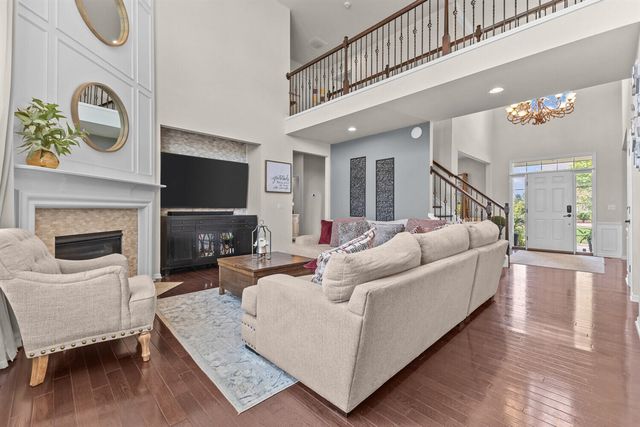 1715 Steeplechase Road, Canton, MI 48188