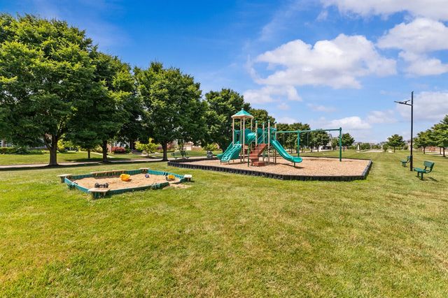 1715 Steeplechase Road, Canton, MI 48188