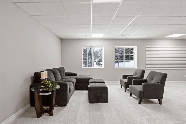 9920 Crossview Trail 89, Howell, MI 48855