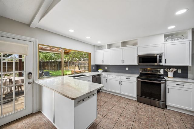 9235 Rolling Rock Lane, Dallas, TX 75238