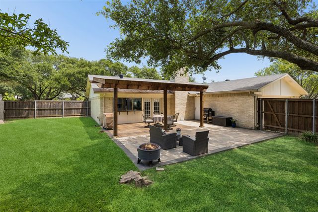 9235 Rolling Rock Lane, Dallas, TX 75238