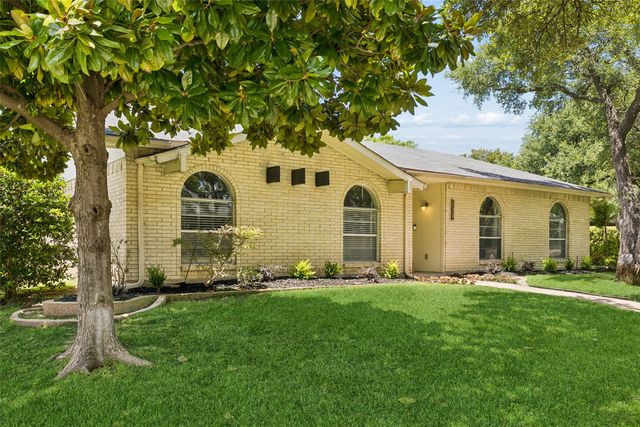9235 Rolling Rock Lane, Dallas, TX 75238