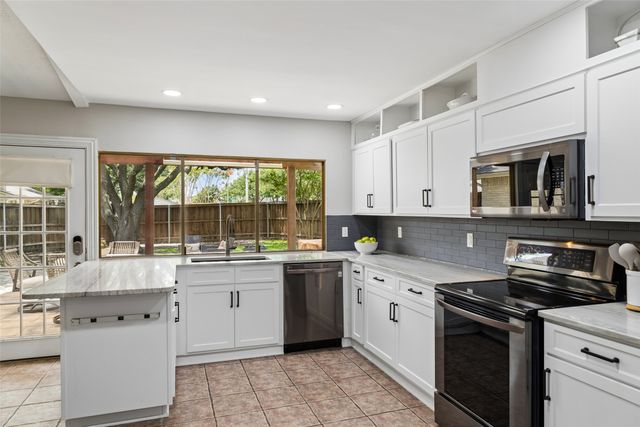9235 Rolling Rock Lane, Dallas, TX 75238