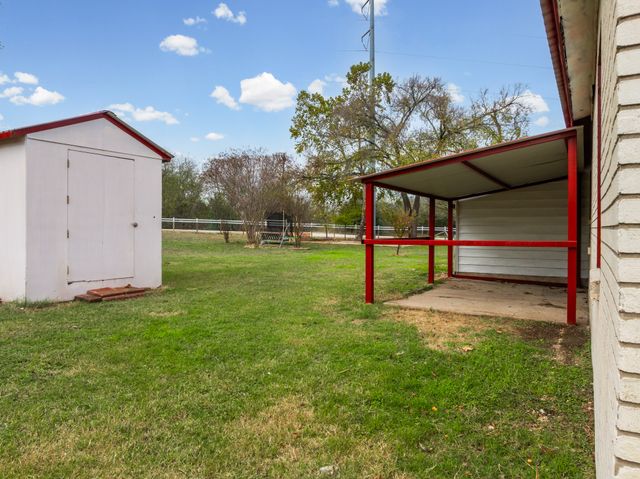 603 Eagle Drive, Eddy, TX 76524