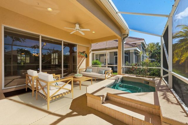 7954 SE Hempstead Circle, Hobe Sound, FL 33455