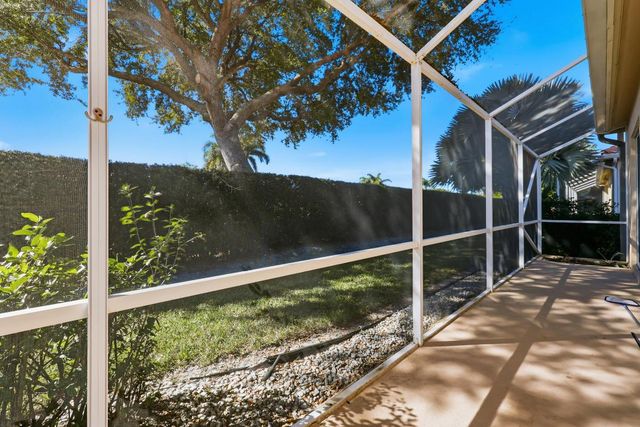 7954 SE Hempstead Circle, Hobe Sound, FL 33455