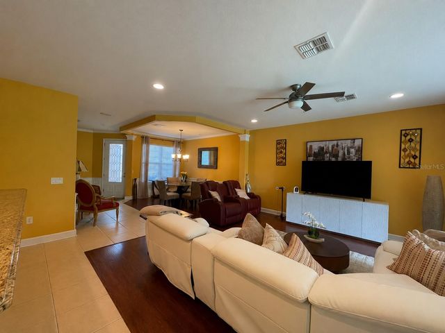 1316 GILFORD POINT LANE, Davenport, FL 33896