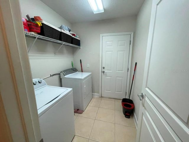 1316 GILFORD POINT LANE, Davenport, FL 33896
