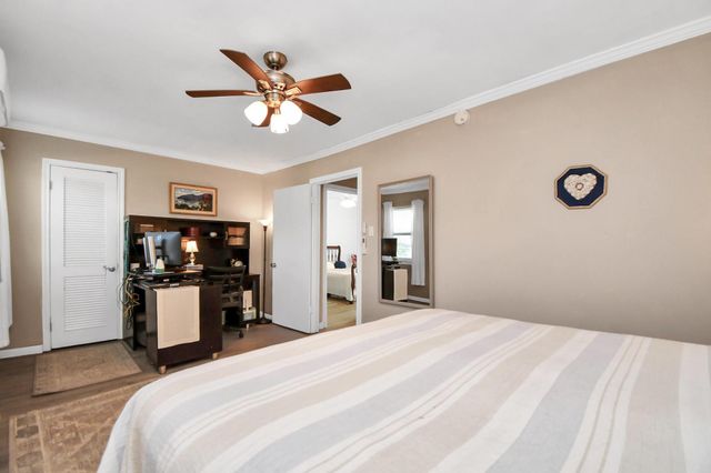 4523 Kingston Harbor Drive, Seabrook, TX 77586