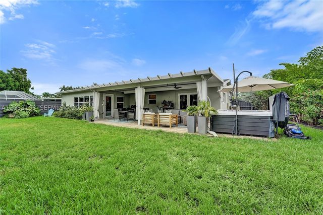 418 NW 20th St, Wilton Manors, FL 33311