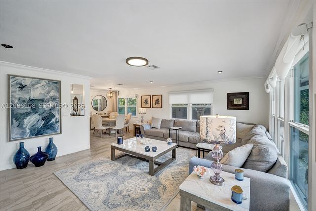 418 NW 20th St, Wilton Manors, FL 33311