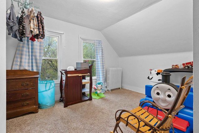 63 N 12TH STREET, Clintonville, WI 54929