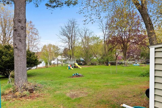63 N 12TH STREET, Clintonville, WI 54929