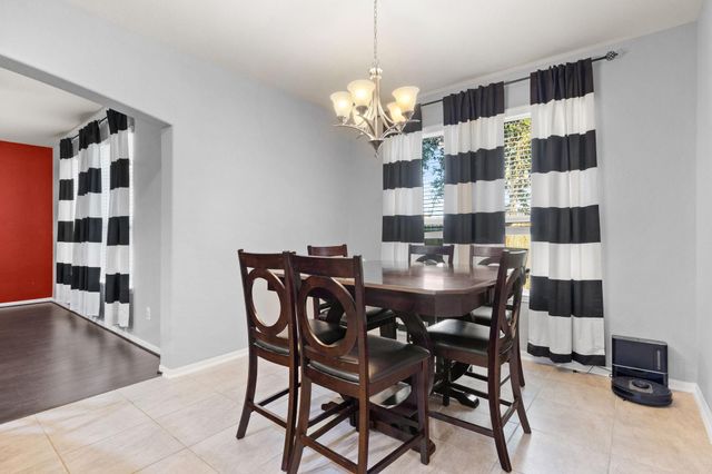 204 Rippling Creek Lane, Alvin, TX 77511