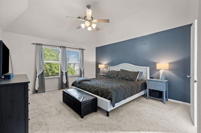 204 Rippling Creek Lane, Alvin, TX 77511