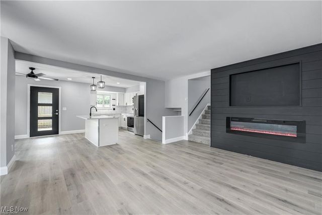 4562 W 192nd Street, Cleveland, OH 44135