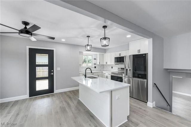 4562 W 192nd Street, Cleveland, OH 44135